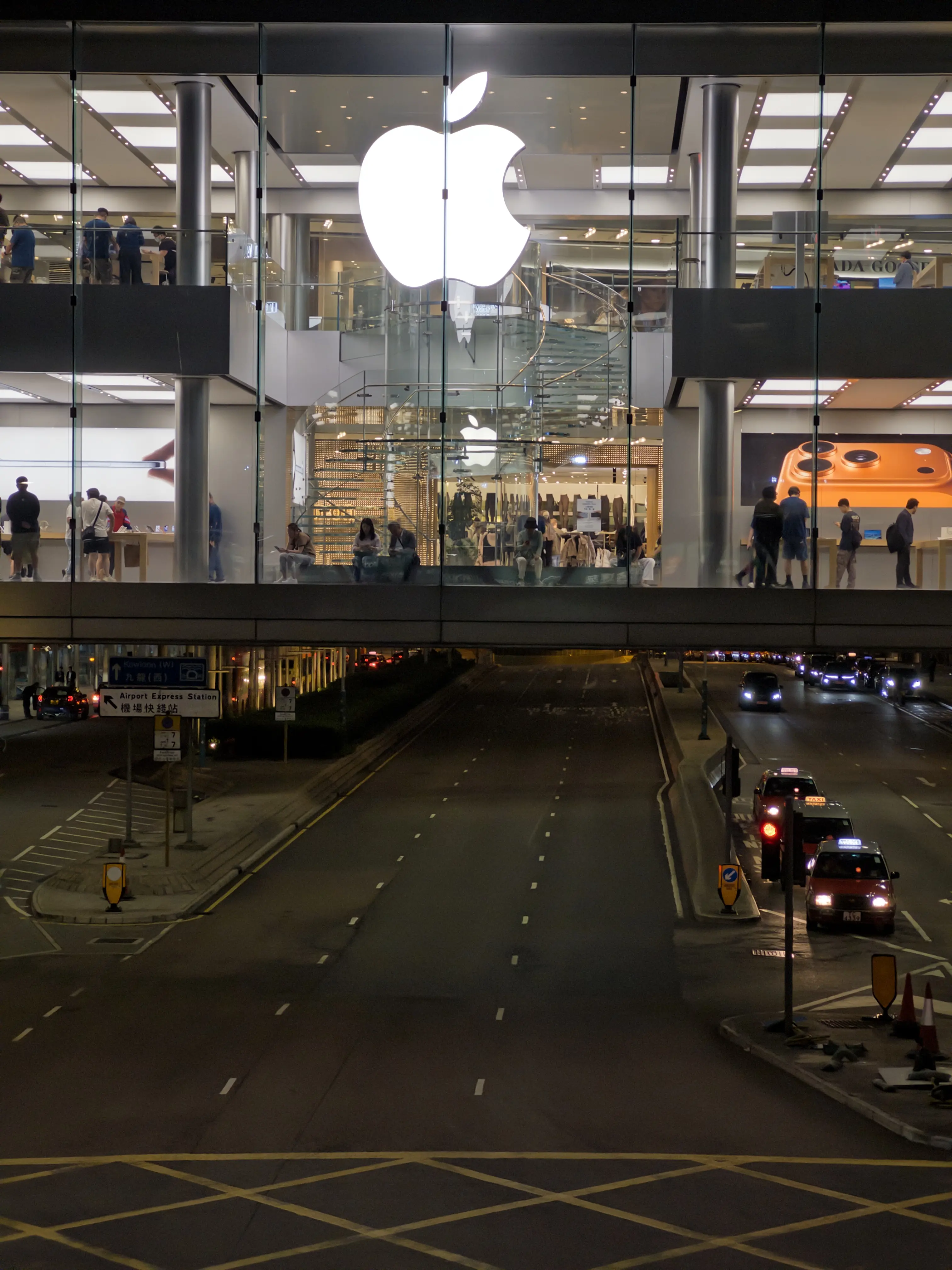 Hong Kong — A Brief Layover - Image 4