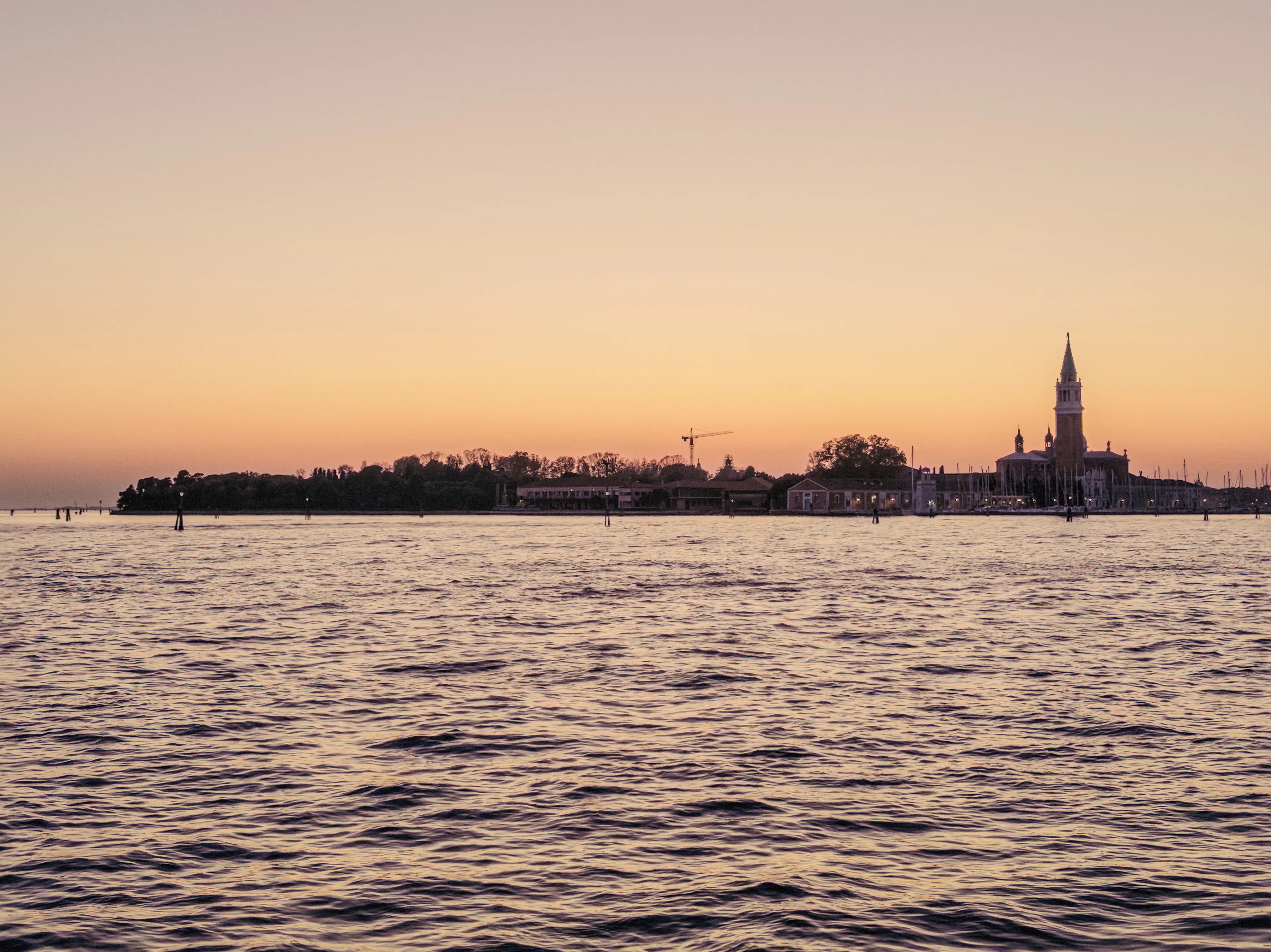 Wandering Through Venetian Alleyways - Image 4
